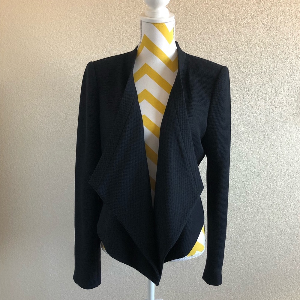 BCBG Maxazria Cropped Black Blazer Size L